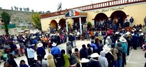 Habitantes-de-San-Miguel-Chicahua-encarcelan-a-su--presidente-y-síndico-municipal-1